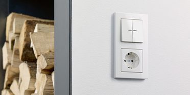 JUNG KNX Taster F 10 bei Schick Elektrotechnik in Wiesenttal