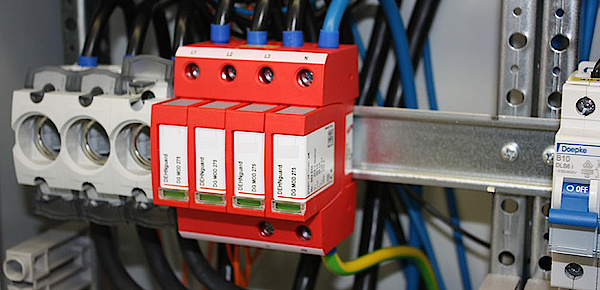 Über­spannungs­schutz bei Schick Elektrotechnik in Wiesenttal